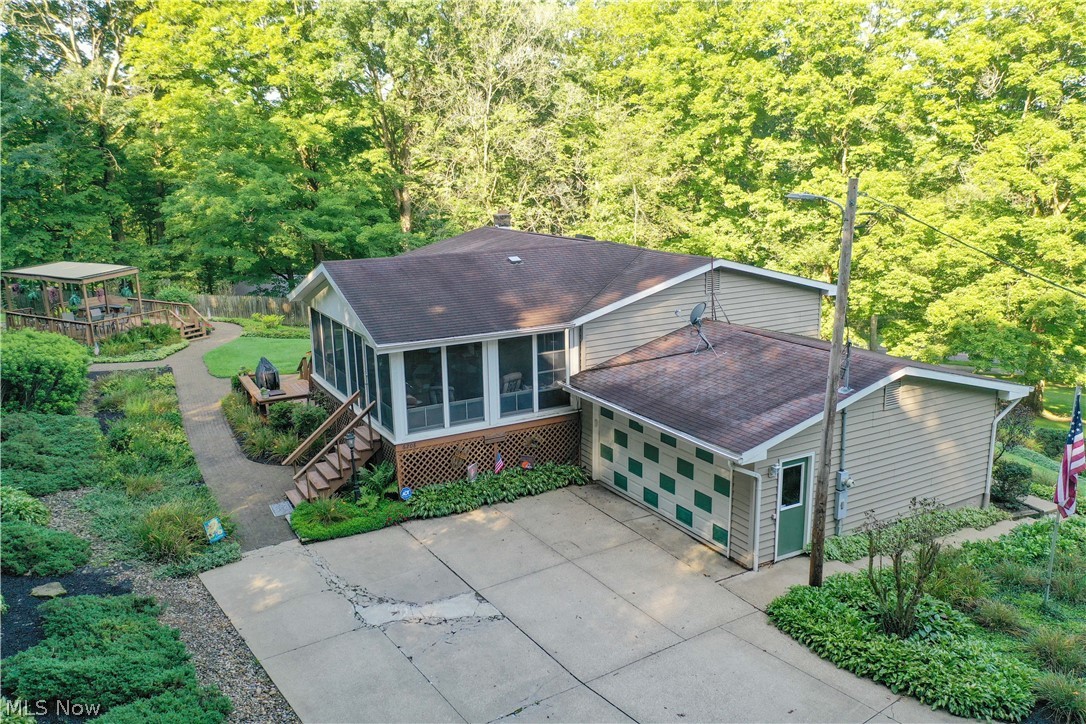 6208 Arrow Road Northwest Minerva, OH 44657 - Photo 3 of 34 Gallery Image 3