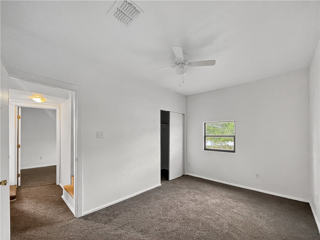 4391 Piper Cub Street Robstown, TX 78380 - Photo 19 of 40 an empty room with windows and closet