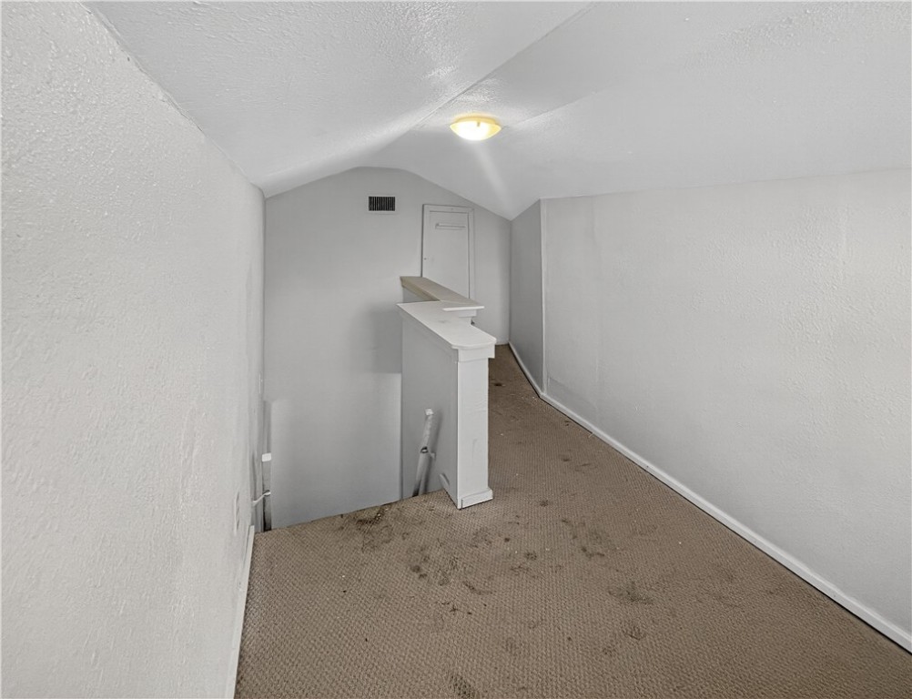 4391 Piper Cub Street Robstown, TX 78380 - Photo 25 of 40 an empty room with a natural light