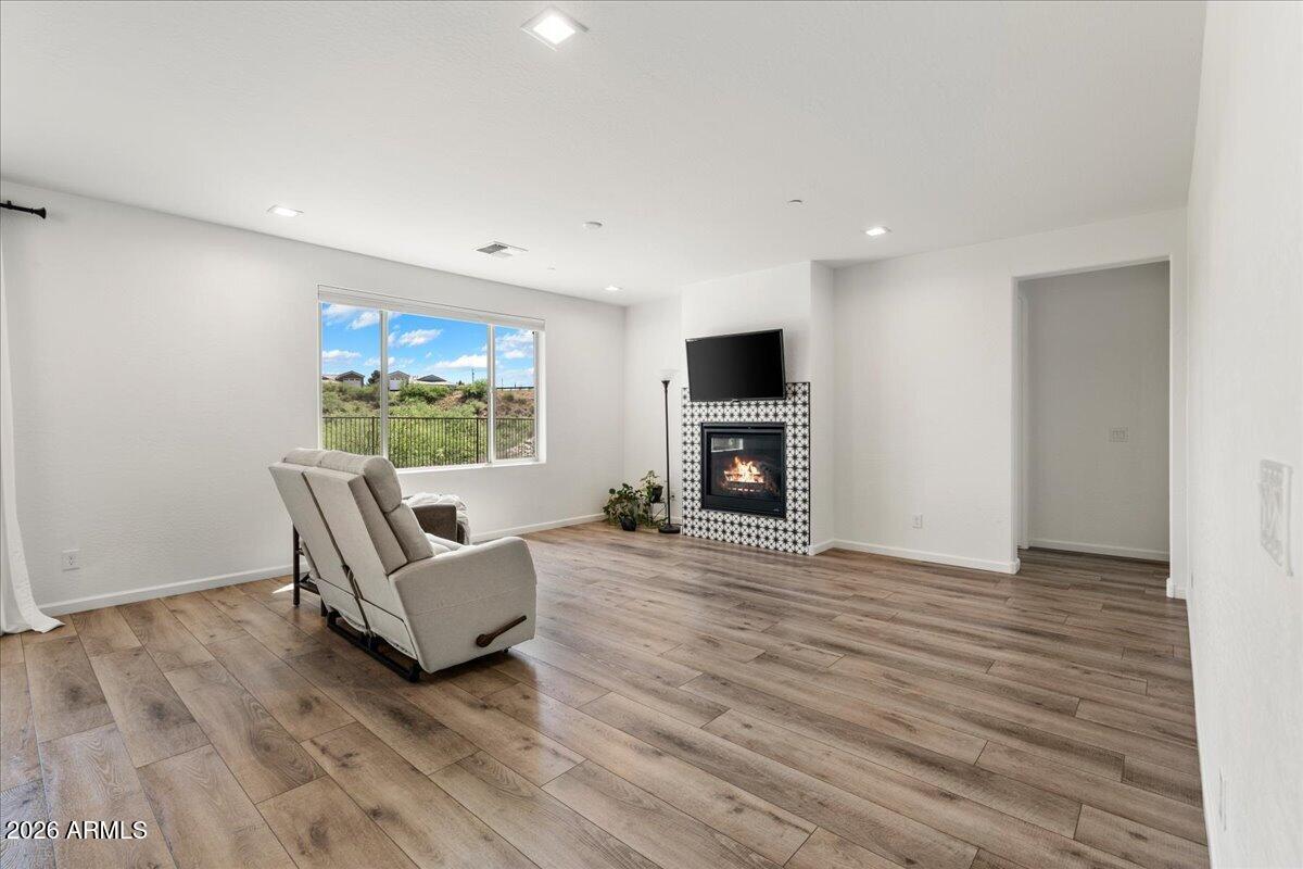 519 Cleopatra Hill Road Clarkdale, AZ 86324 - Photo 6 of 42 08-Living Room