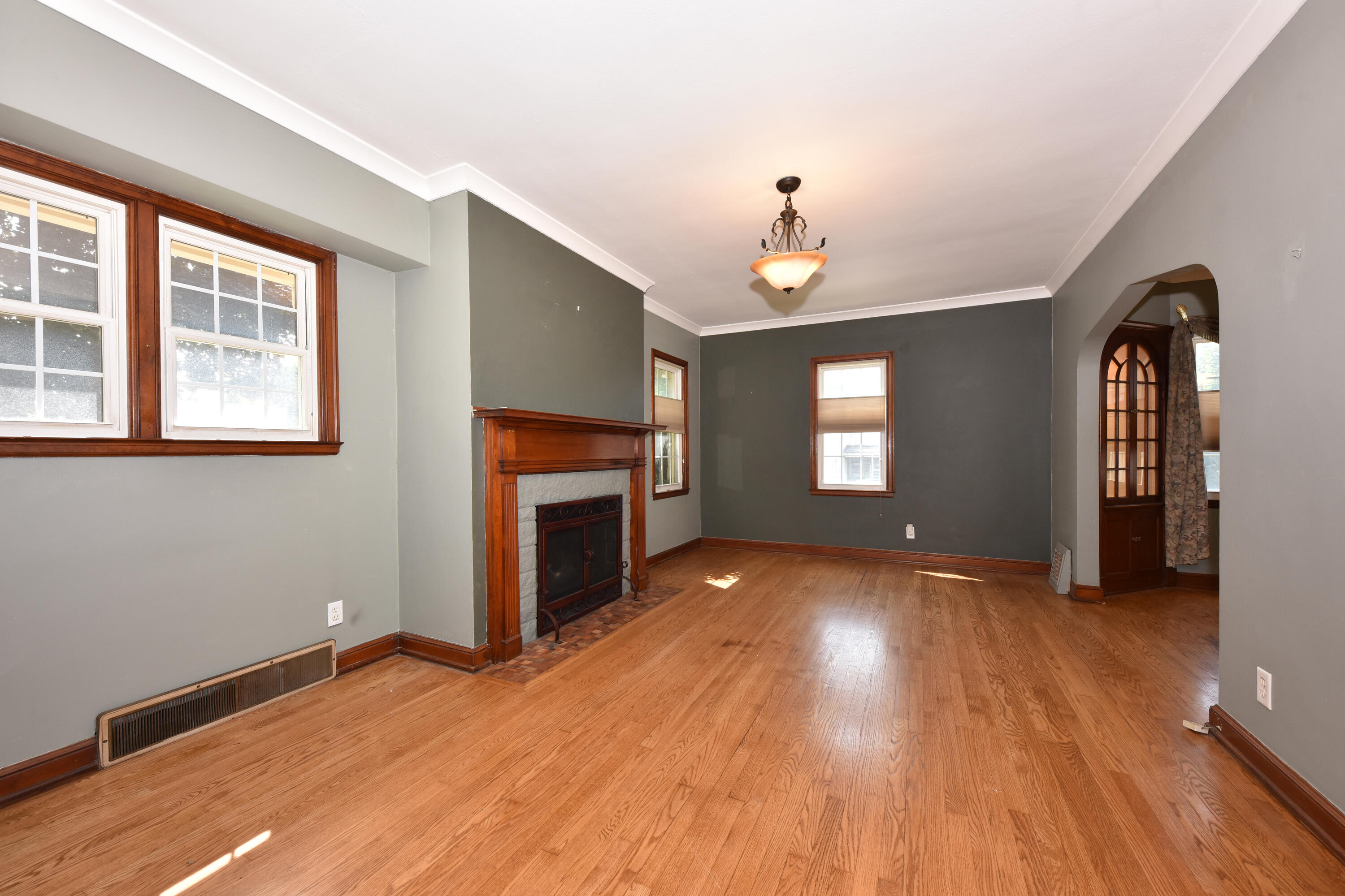 2721 North 72nd Street Milwaukee, WI 53210 - Photo 6 of 31 EUP_0460