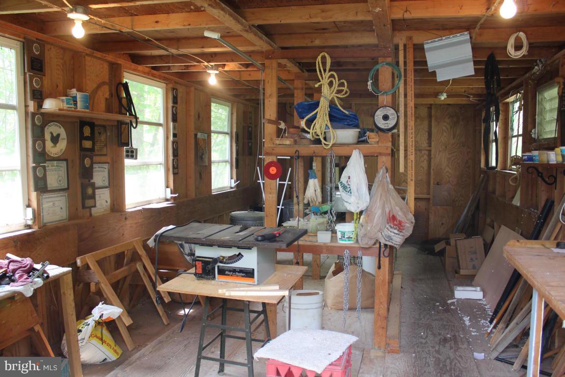 2077 Kenbrook Road Lebanon, PA 17046 - Photo 26 of 31 Gallery Image 26