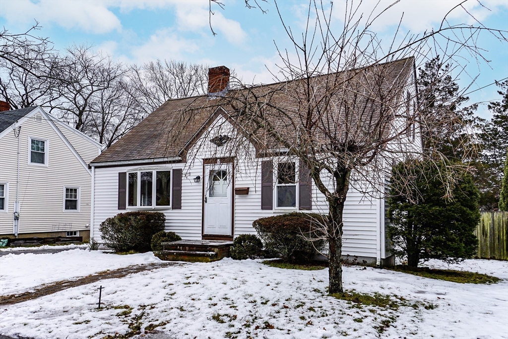 5 Iverson Road Beverly, MA 01915 - Photo 1 of 28 Gallery Image 1
