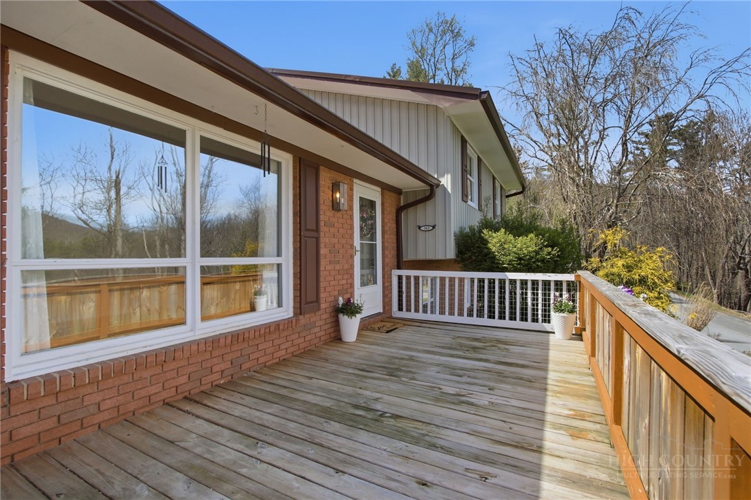 163 Hidden Valley Circle Boone, NC 28607 - Photo 6 of 42