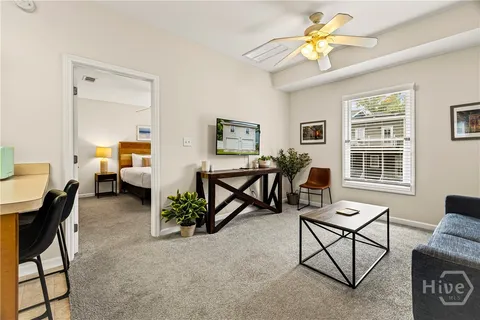 $925,000 | 409 East Park Avenue, Savannah, GA 31401