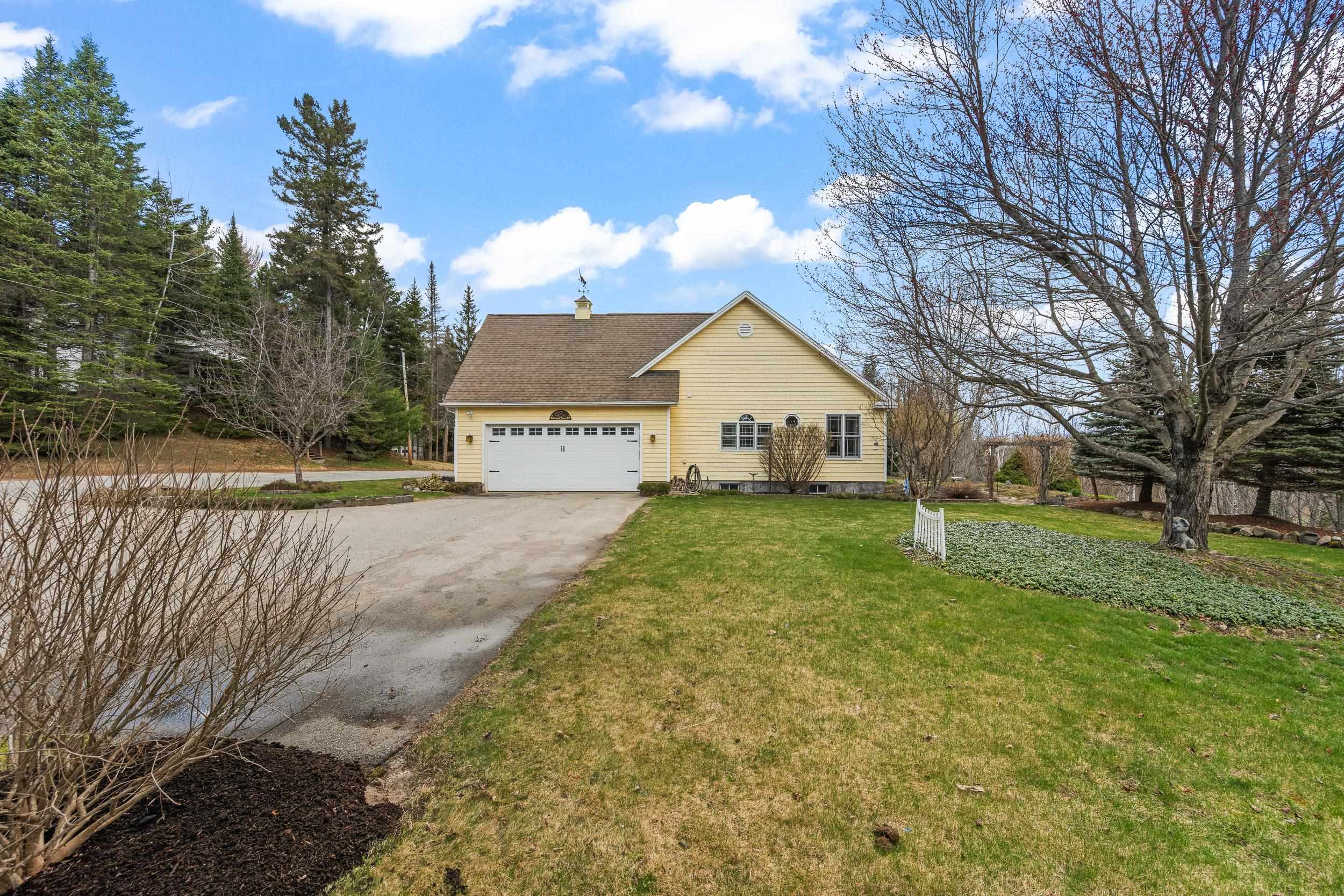 302 Howard Street Berlin, NH 03570 - Photo 43 of 53