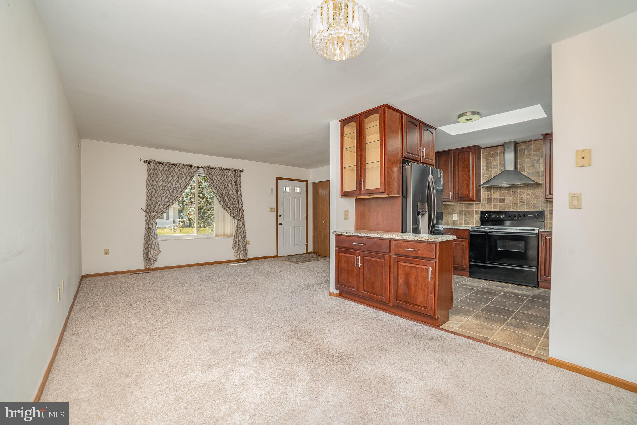 119 Litchfield Road Harrisburg, PA 17112 - Photo 7 of 34 Gallery Image 7