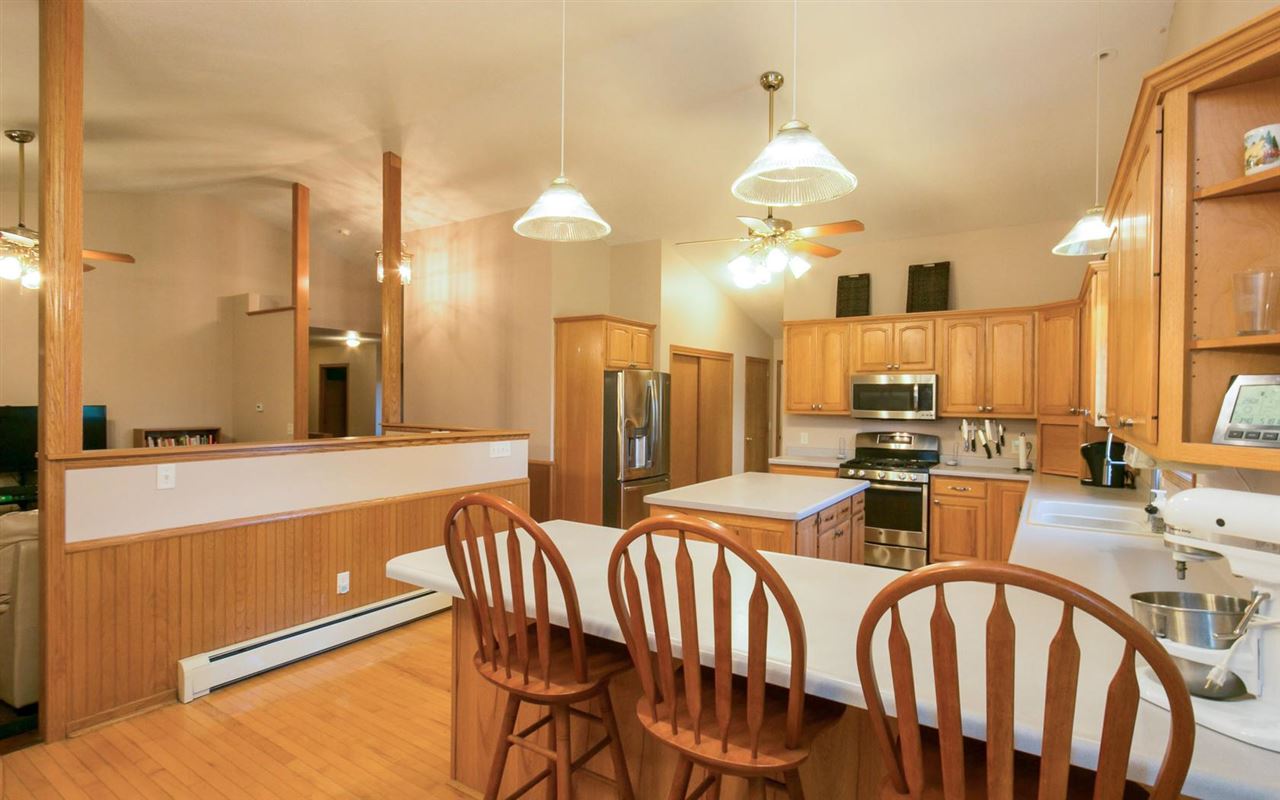 3862 565th Street Southwest Riverside, IA 52327 - Photo 6 of 25 Gallery Image 6