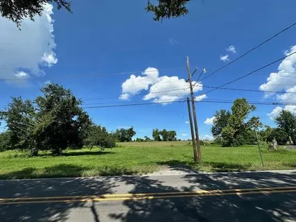 $185,000 | 14952 River Road, Hahnville, LA 70057