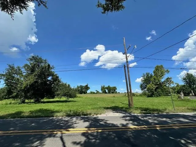 $195,000 | 14952 River Road, Hahnville, LA 70057