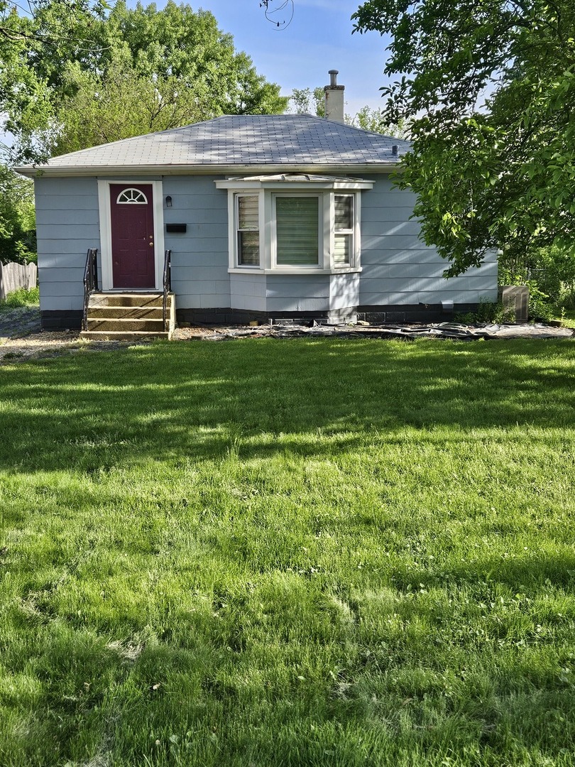 1663 Terrace Road Homewood, IL 60430 - Photo 1 of 13 Gallery Image 1