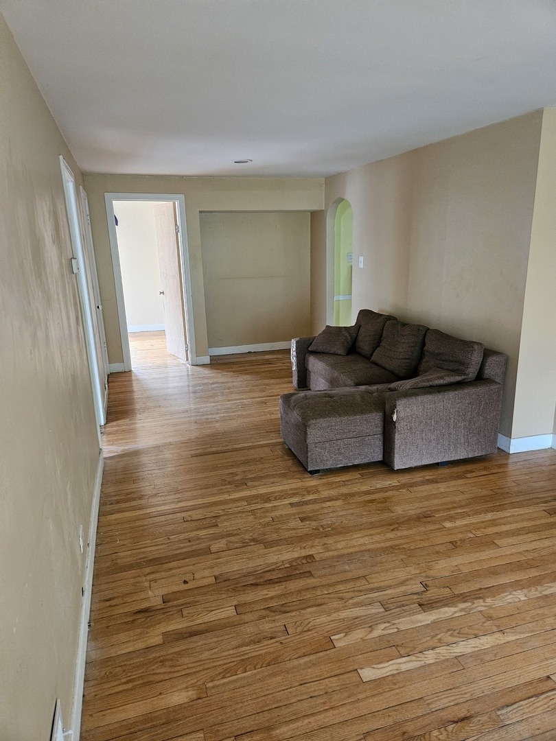 1663 Terrace Road Homewood, IL 60430 - Photo 3 of 13 Gallery Image 3