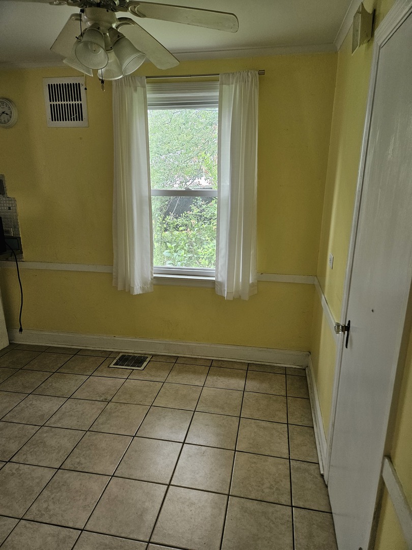 1663 Terrace Road Homewood, IL 60430 - Photo 6 of 13 Gallery Image 6