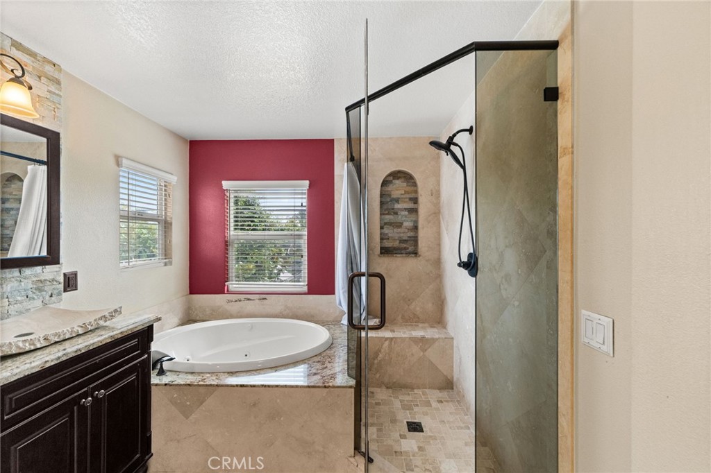 4065 Garvey Way Riverside, CA 92501 - Photo 19 of 43