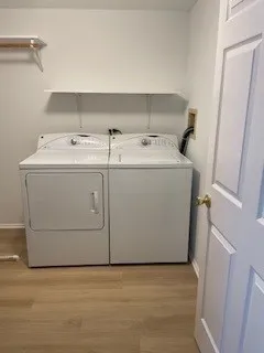 $340,000 | 1607 Camberley Court, Unit 4, Bartlett, IL 60103