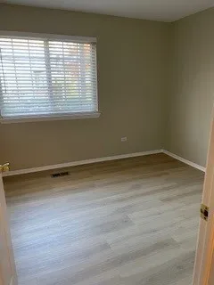 $340,000 | 1607 Camberley Court, Unit 4, Bartlett, IL 60103