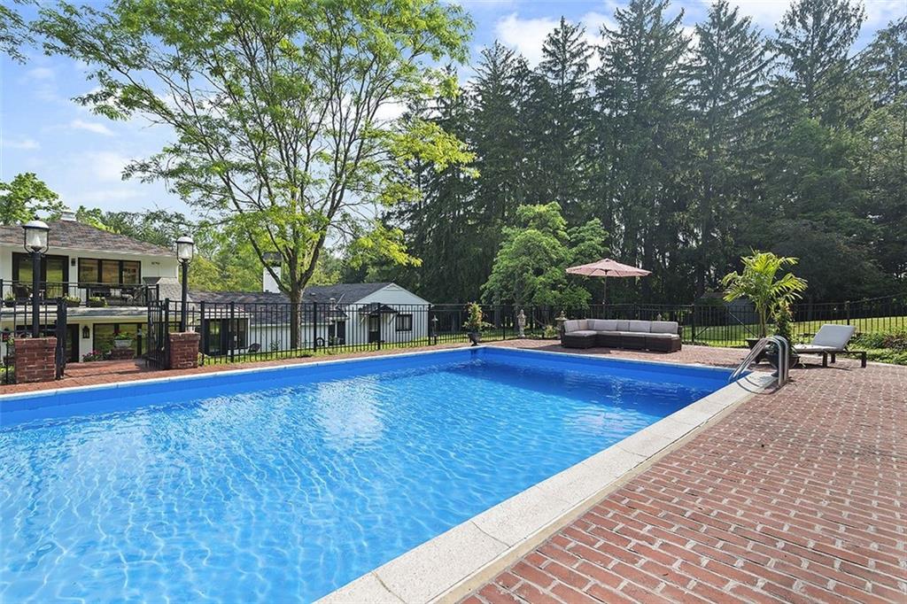 881 Blackburn Road Sewickley, PA 15143 - Photo 41 of 43 Gallery Image 41
