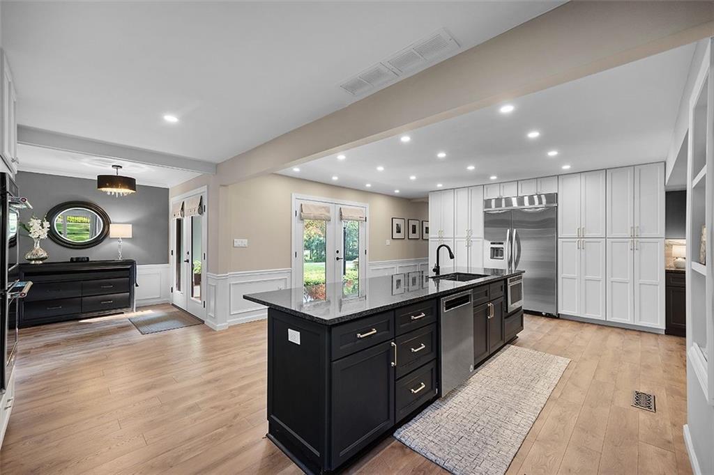 881 Blackburn Road Sewickley, PA 15143 - Photo 9 of 43 Gallery Image 9