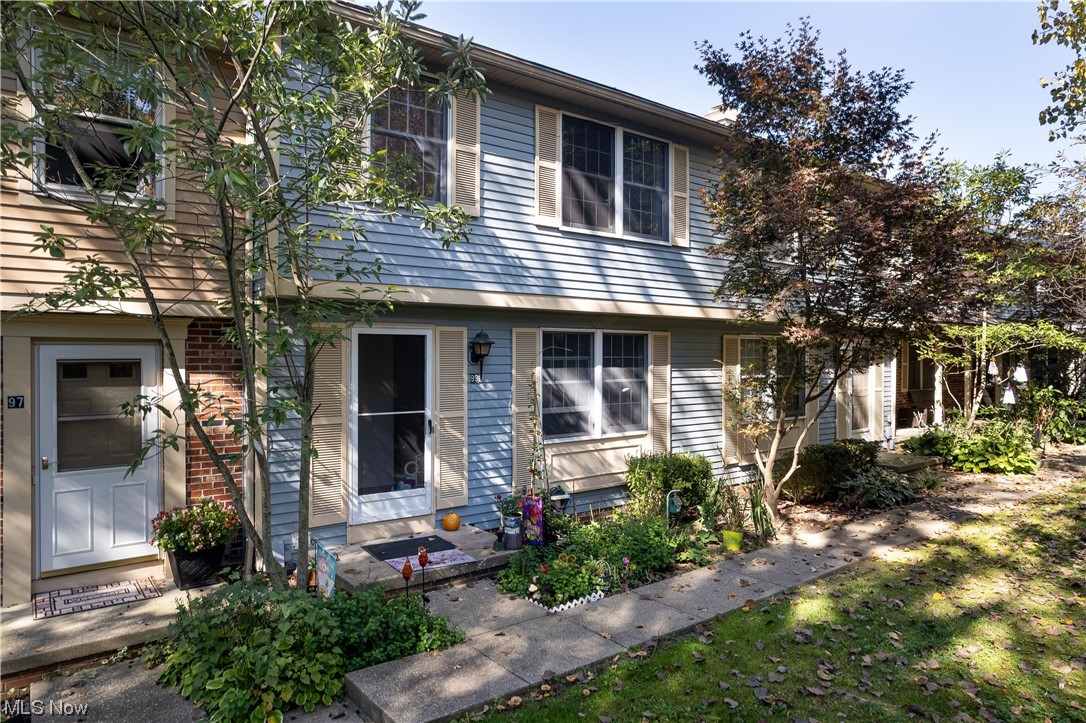 99 Quaker Ridge Drive Akron, OH 44313 - Photo 2 of 24 Gallery Image 2