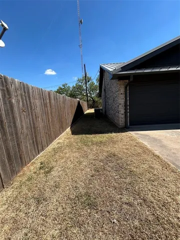 $248,500 | 2221 Sha Lane, Breckenridge, TX 76424