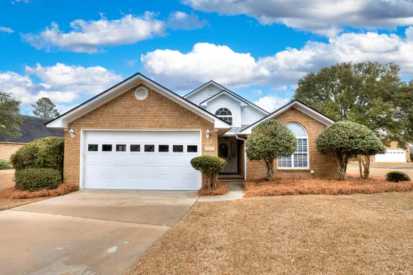 $267,000 | 136 Ridge Lake Drive, Manning, SC 29102