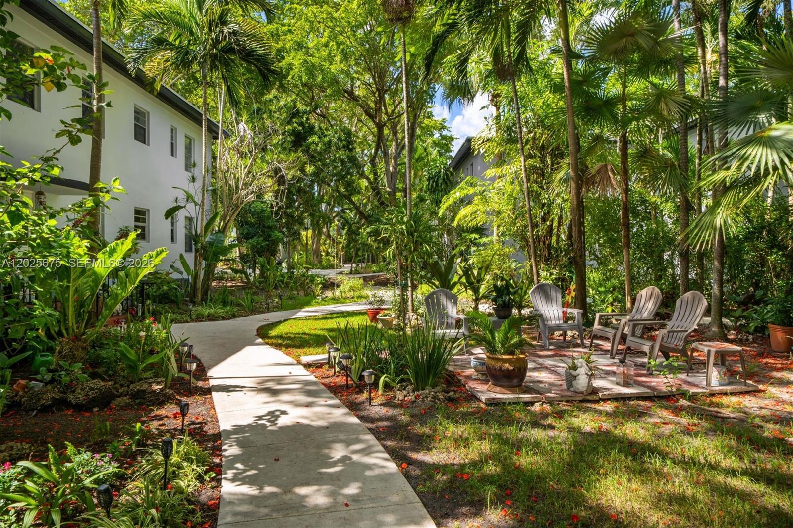 5605 Southwest 80th Street, Unit 10D Miami, FL 33143 - Photo 37 of 43