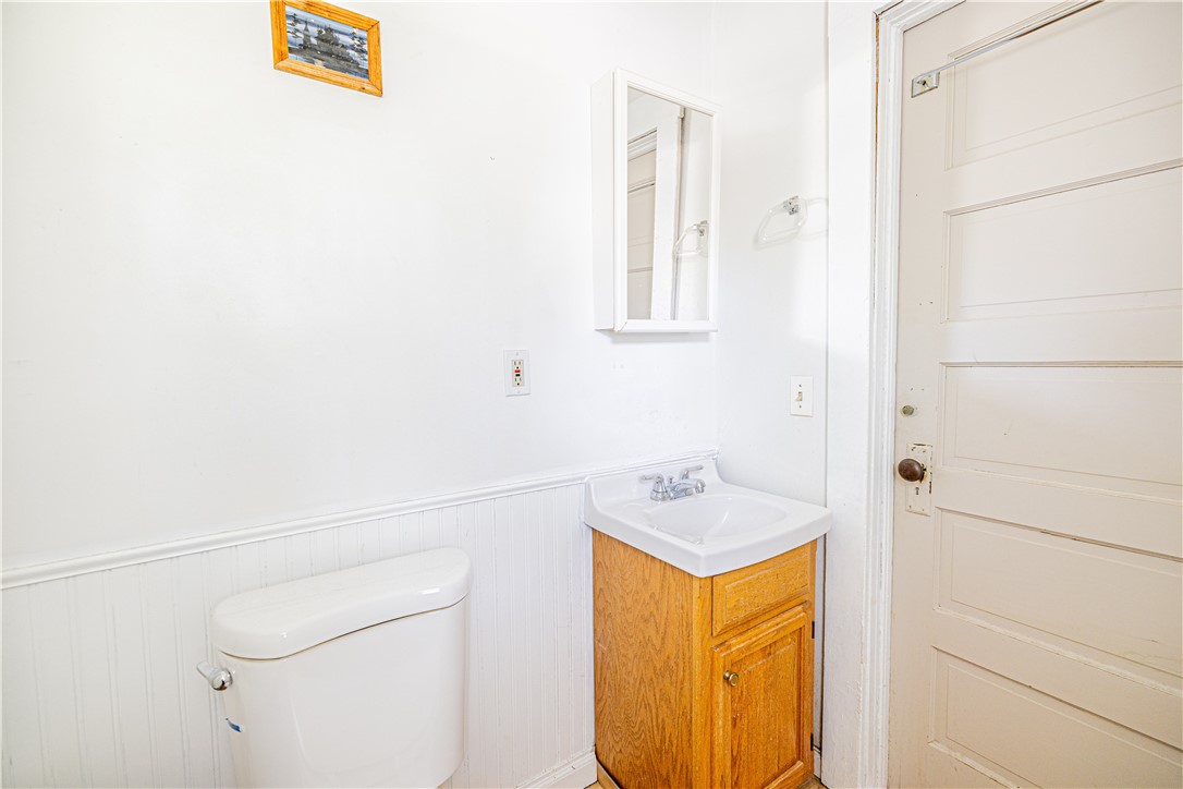 54-56 Fort Hill Terrace Rochester, NY 14620 - Photo 38 of 46