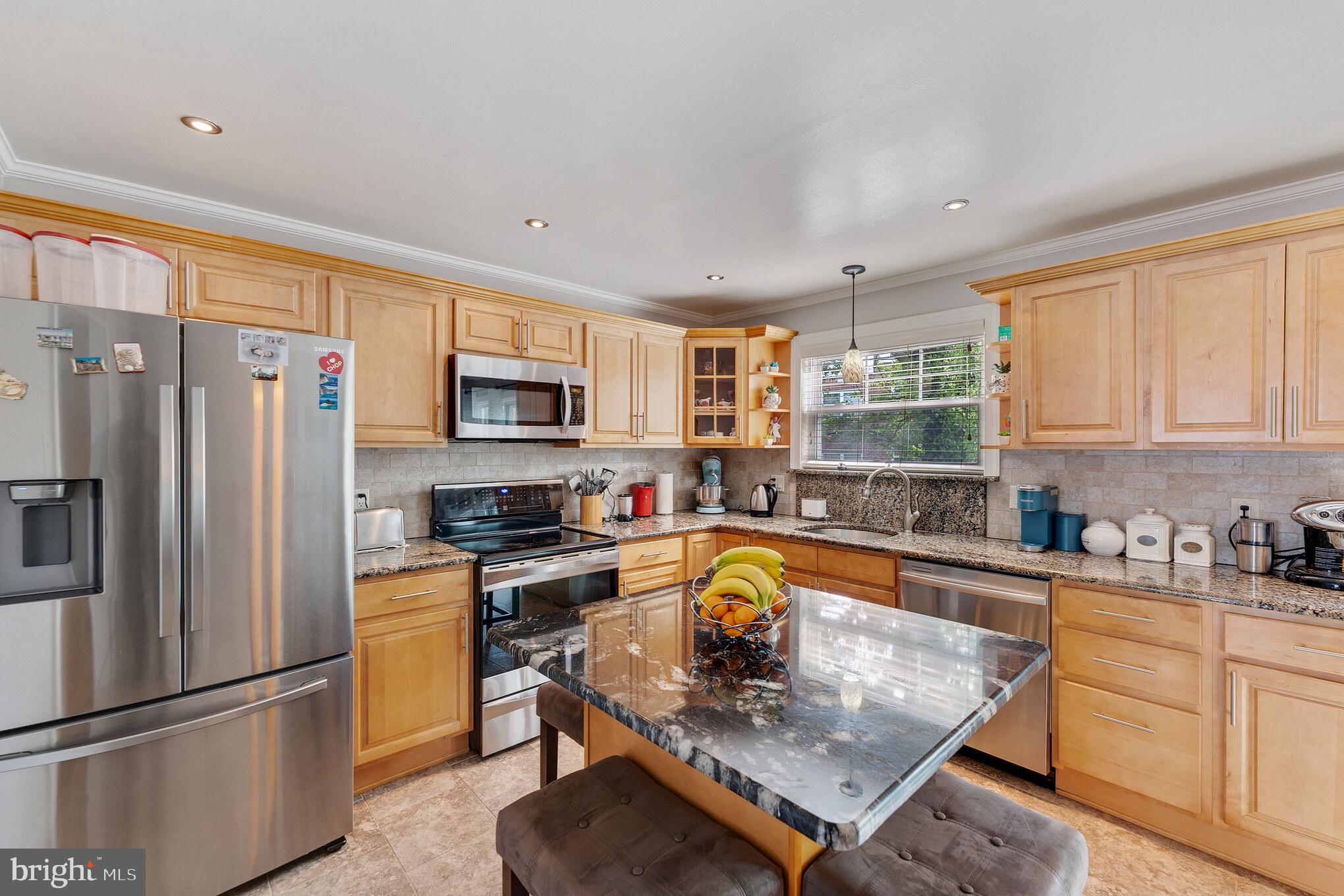 3238 Kilburn Road Philadelphia, PA 19114 - Photo 9 of 30 Gallery Image 9