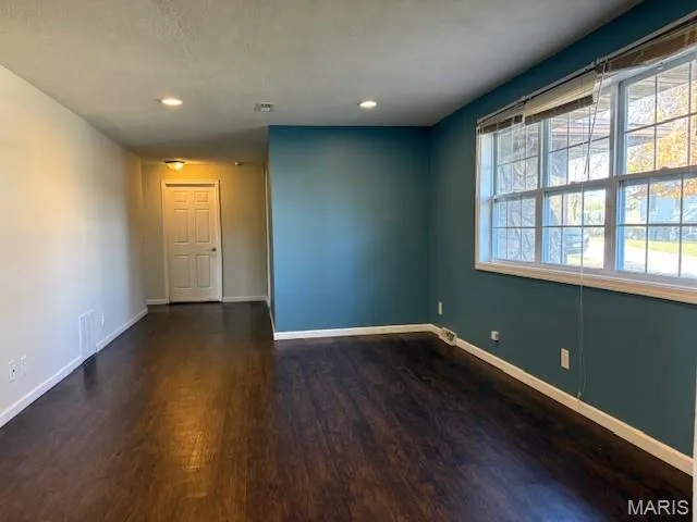 $234,900 | 30 Grainey Drive, Glen Carbon, IL 62034