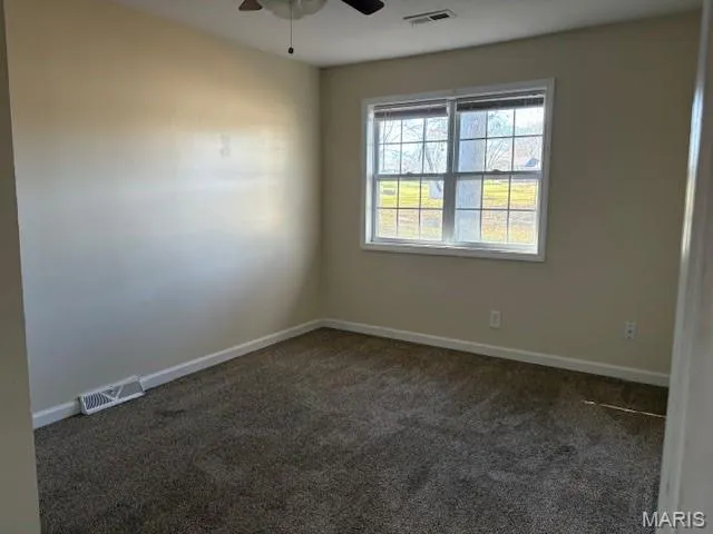 $234,900 | 30 Grainey Drive, Glen Carbon, IL 62034