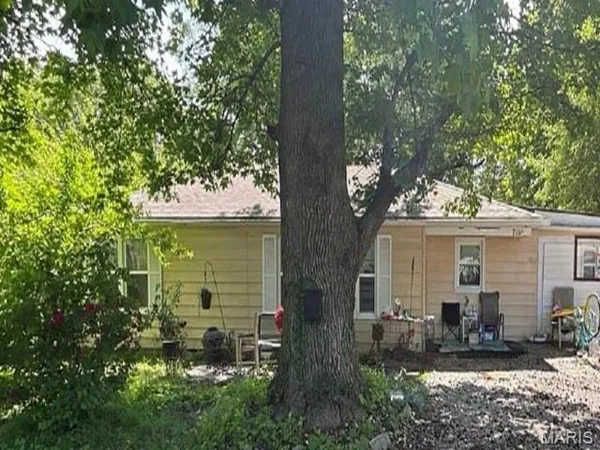 $33,600 | 7117 Boclair Drive, Centreville, IL 62207