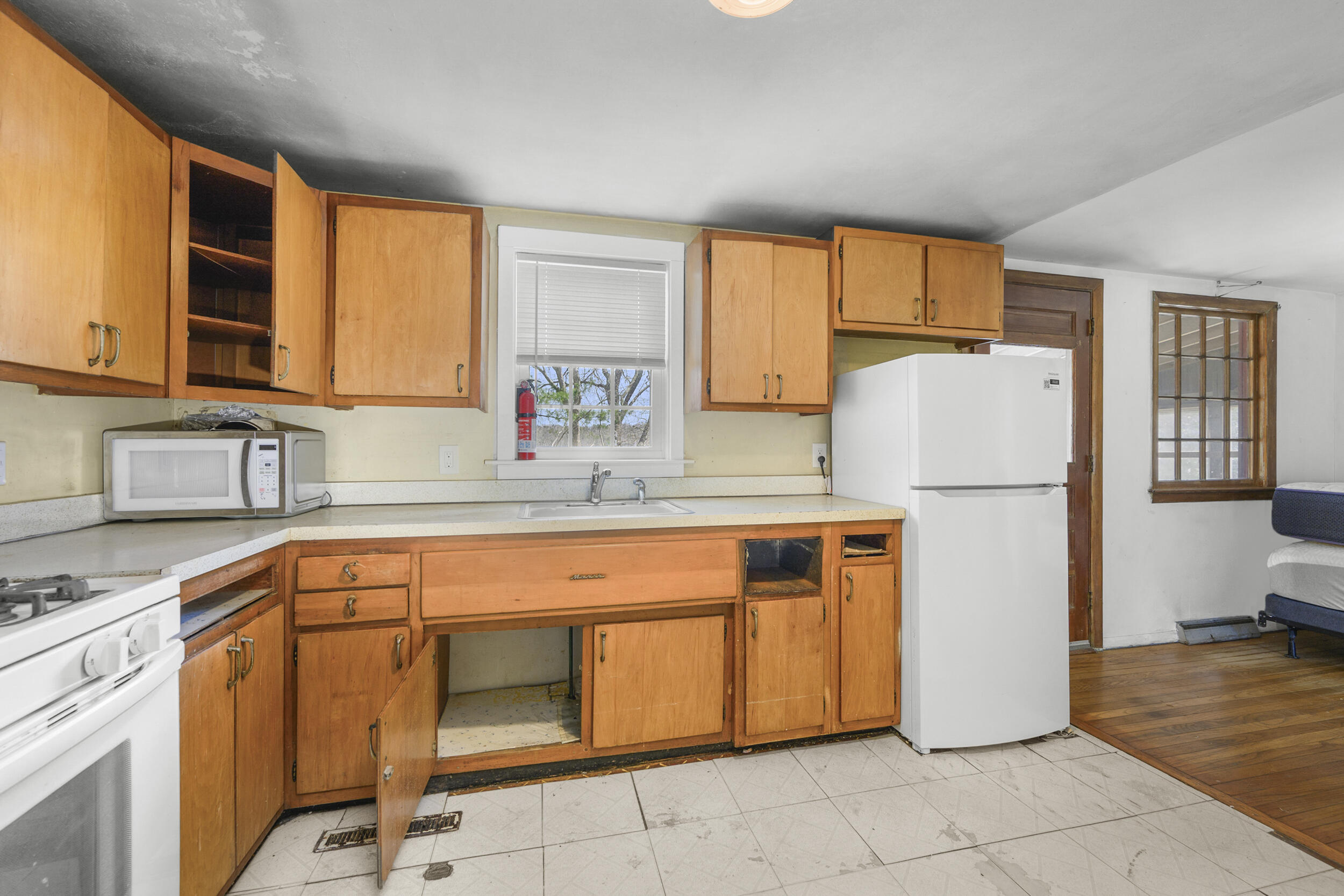 22 Longfellow Drive Centerville, MA 02632 - Photo 11 of 34 11_dsc_2298