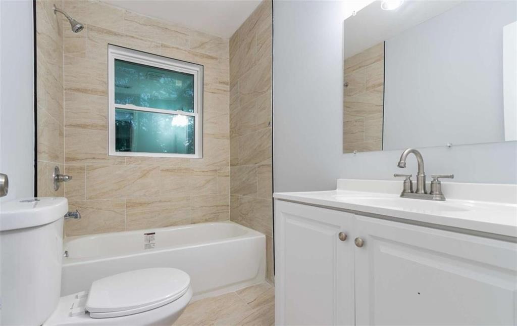 110 Hidden Brook Court Atlanta, GA 30349 - Photo 11 of 17