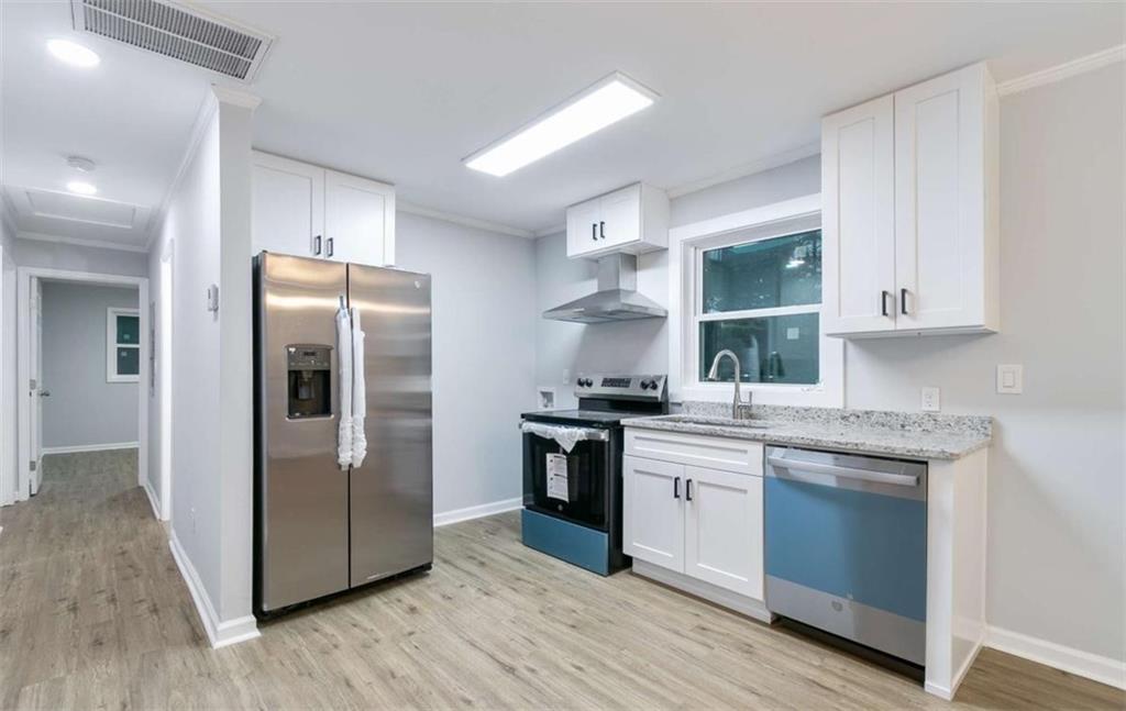 110 Hidden Brook Court Atlanta, GA 30349 - Photo 6 of 15