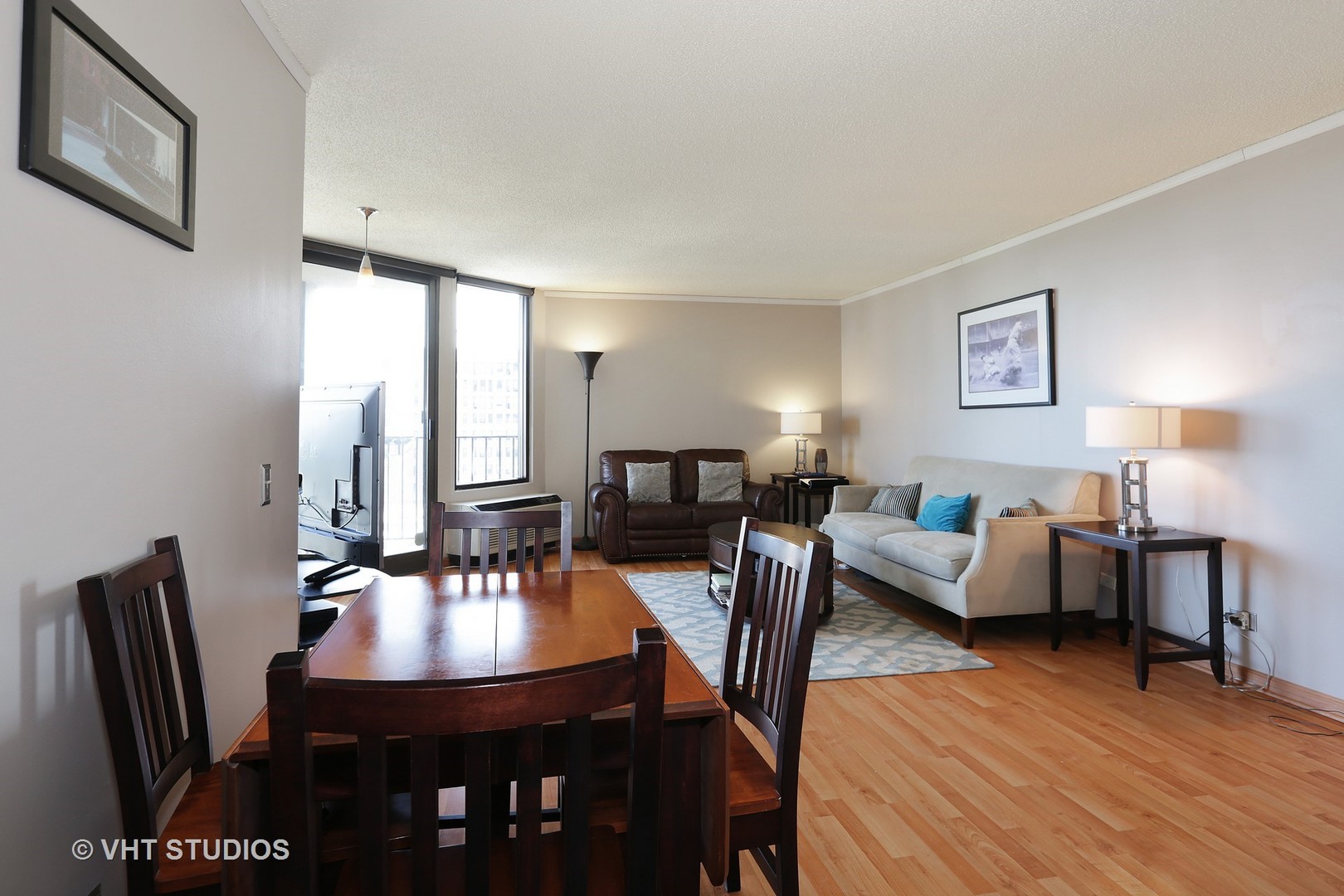5320 North Sheridan Road, Unit 902 Chicago, IL 60640 - Photo 3 of 14