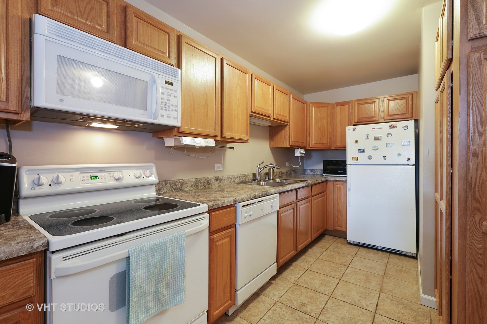 5320 North Sheridan Road, Unit 902 Chicago, IL 60640 - Photo 4 of 14