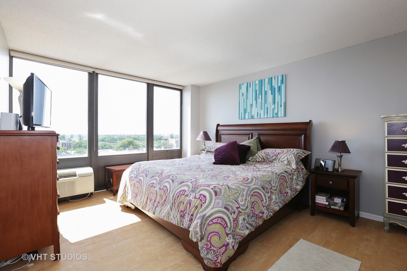 5320 North Sheridan Road, Unit 902 Chicago, IL 60640 - Photo 5 of 14