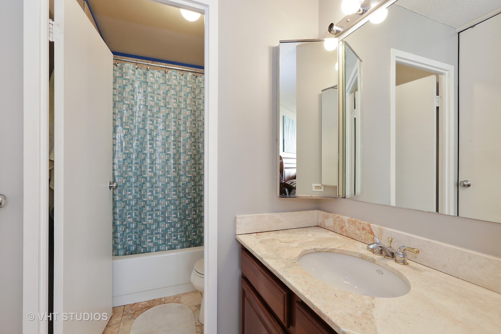 5320 North Sheridan Road, Unit 902 Chicago, IL 60640 - Photo 6 of 14