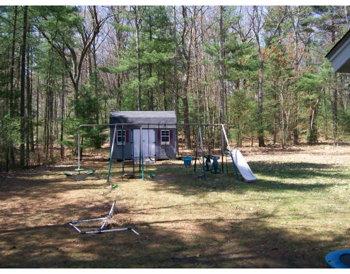 51 Clarissa Road Chelmsford, MA 01824 - Photo 9 of 9