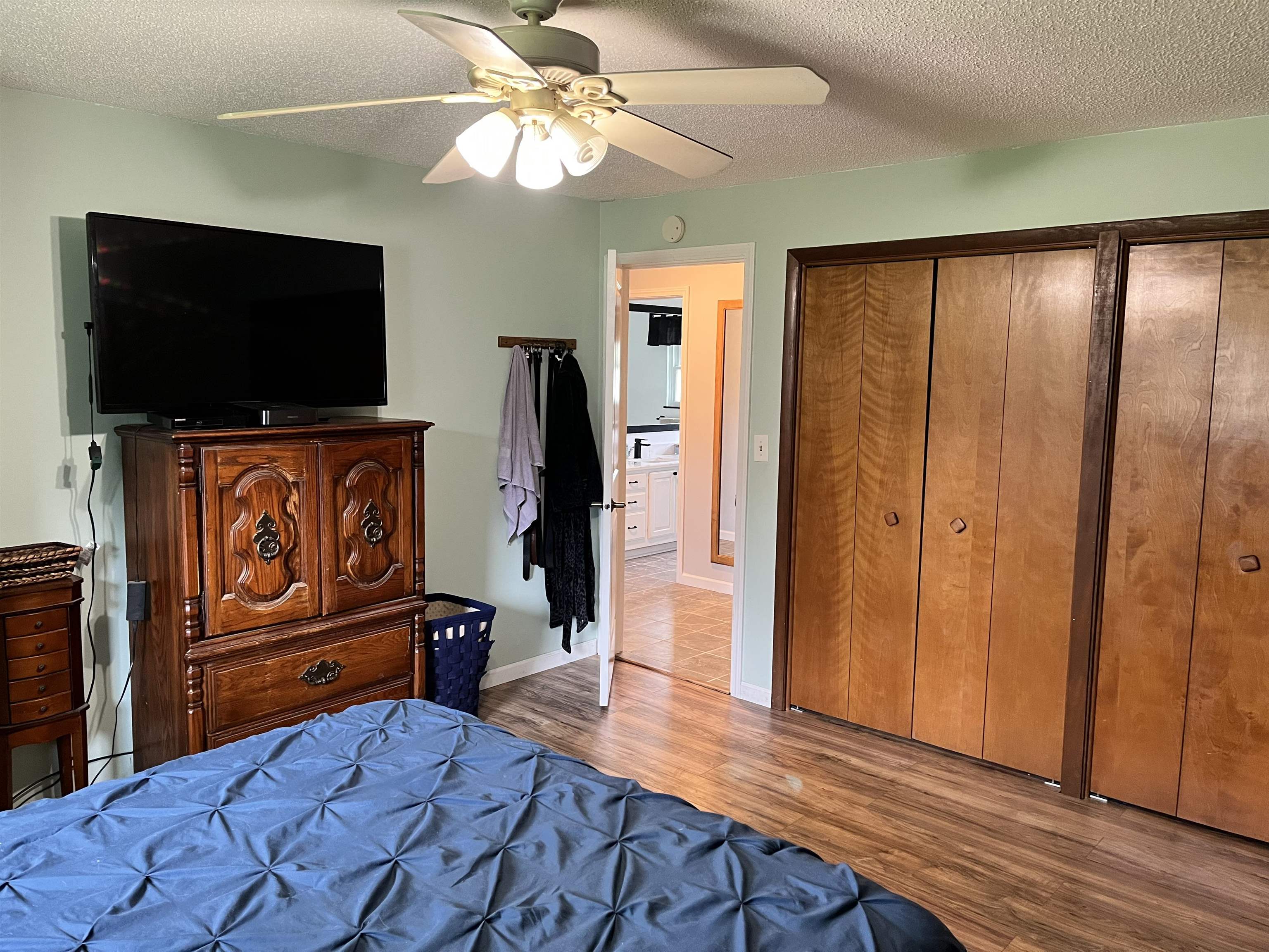 5667 South Huron Road Pinconning, MI 48650 - Photo 15 of 29 Gallery Image 15