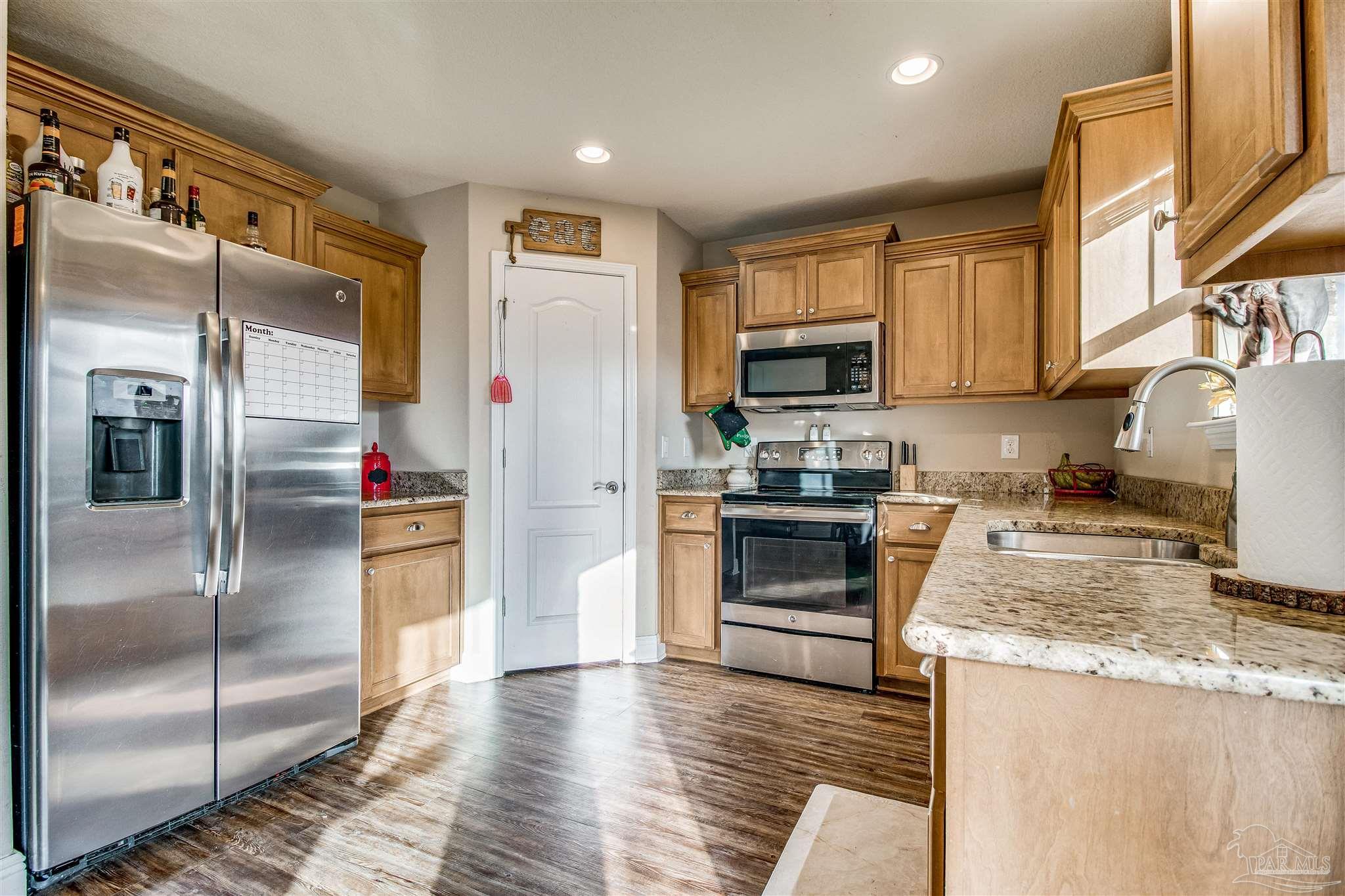 1281 Boat Tail Court Cantonment, FL 32533 - Photo 13 of 37