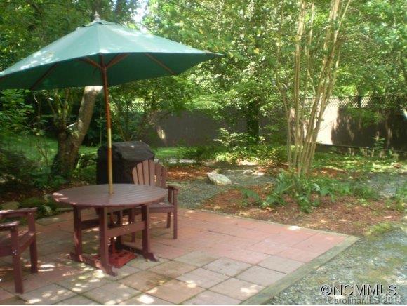16 Firefly Road Whittier, NC 28789 - Photo 19 of 20 Gallery Image 19