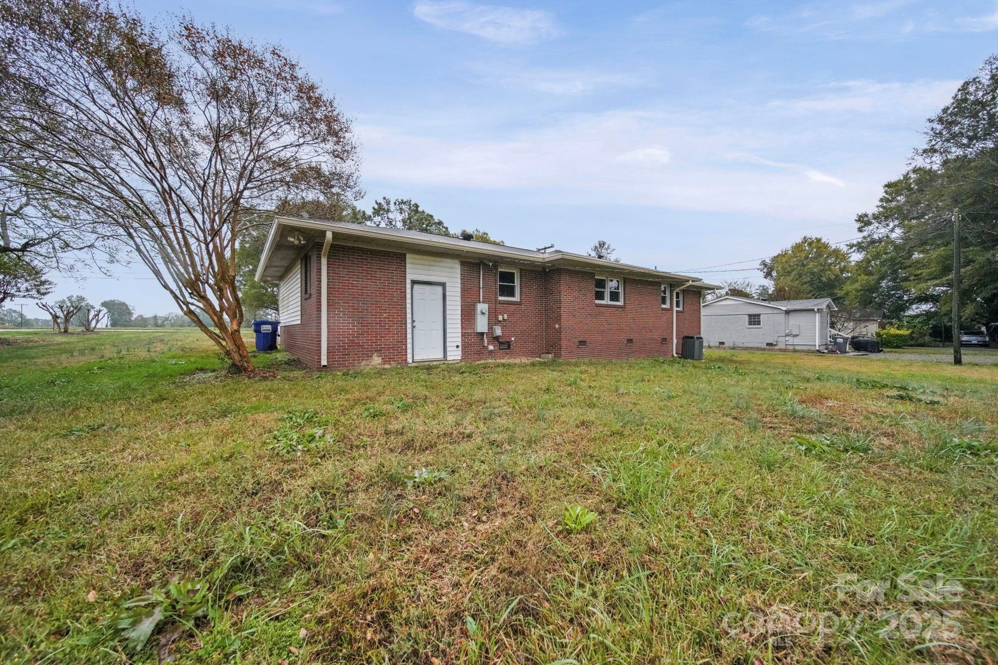 1331 Stegall Road Marshville, NC 28103 - Photo 33 of 35 a front view of house with yard