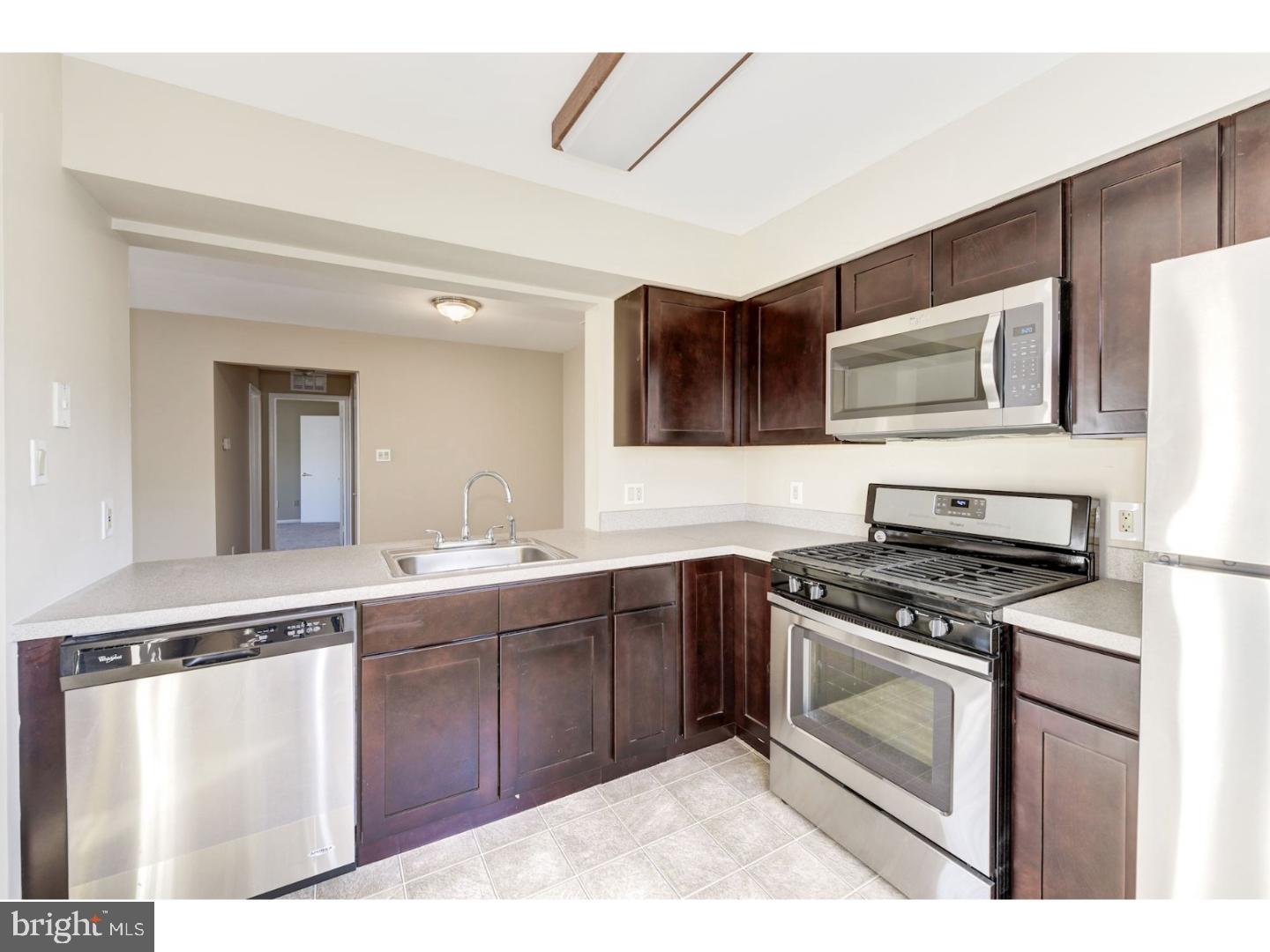 308 Wharton Road Mount Laurel, NJ 08054 - Photo 11 of 25