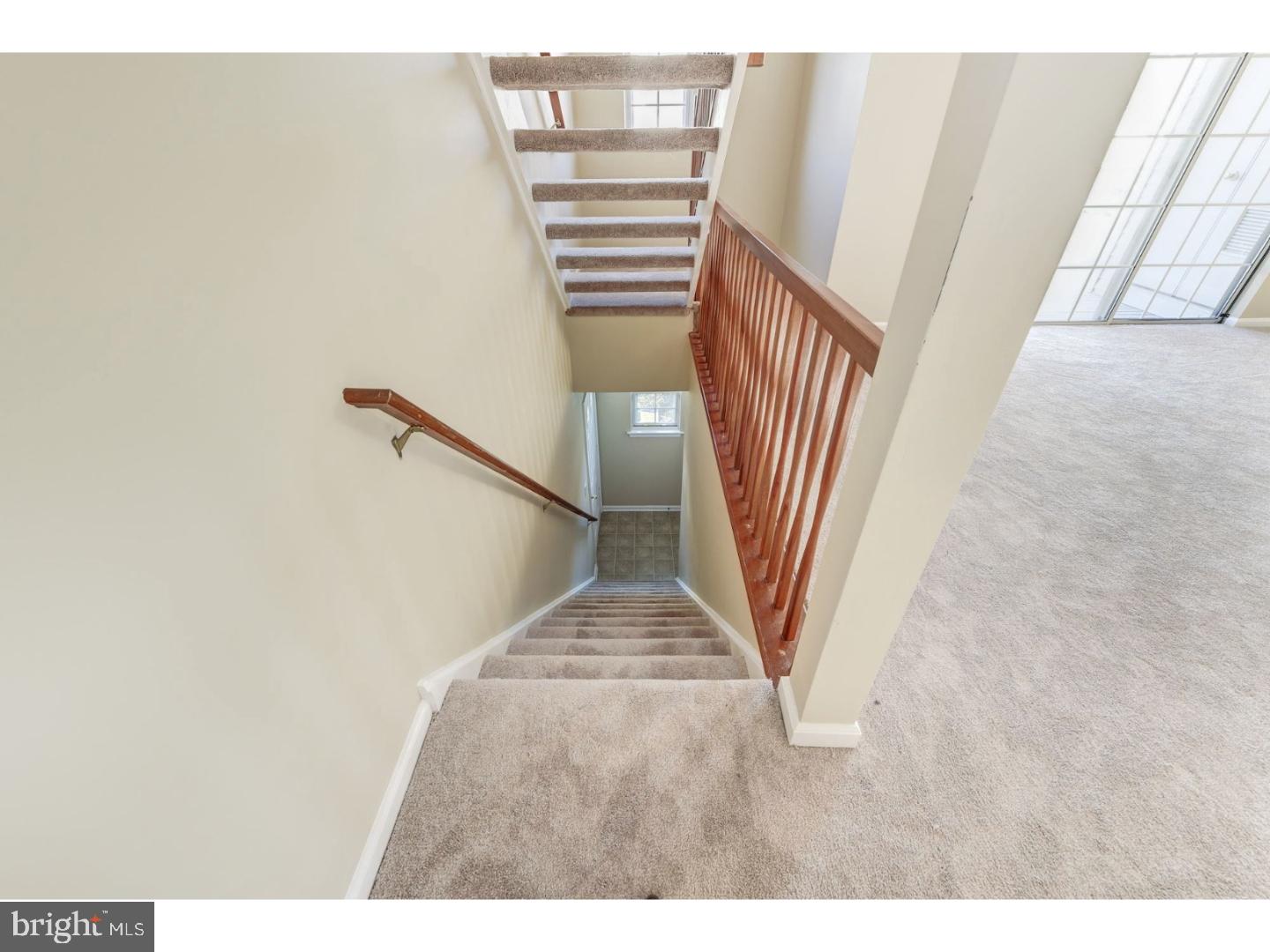 308 Wharton Road Mount Laurel, NJ 08054 - Photo 3 of 25