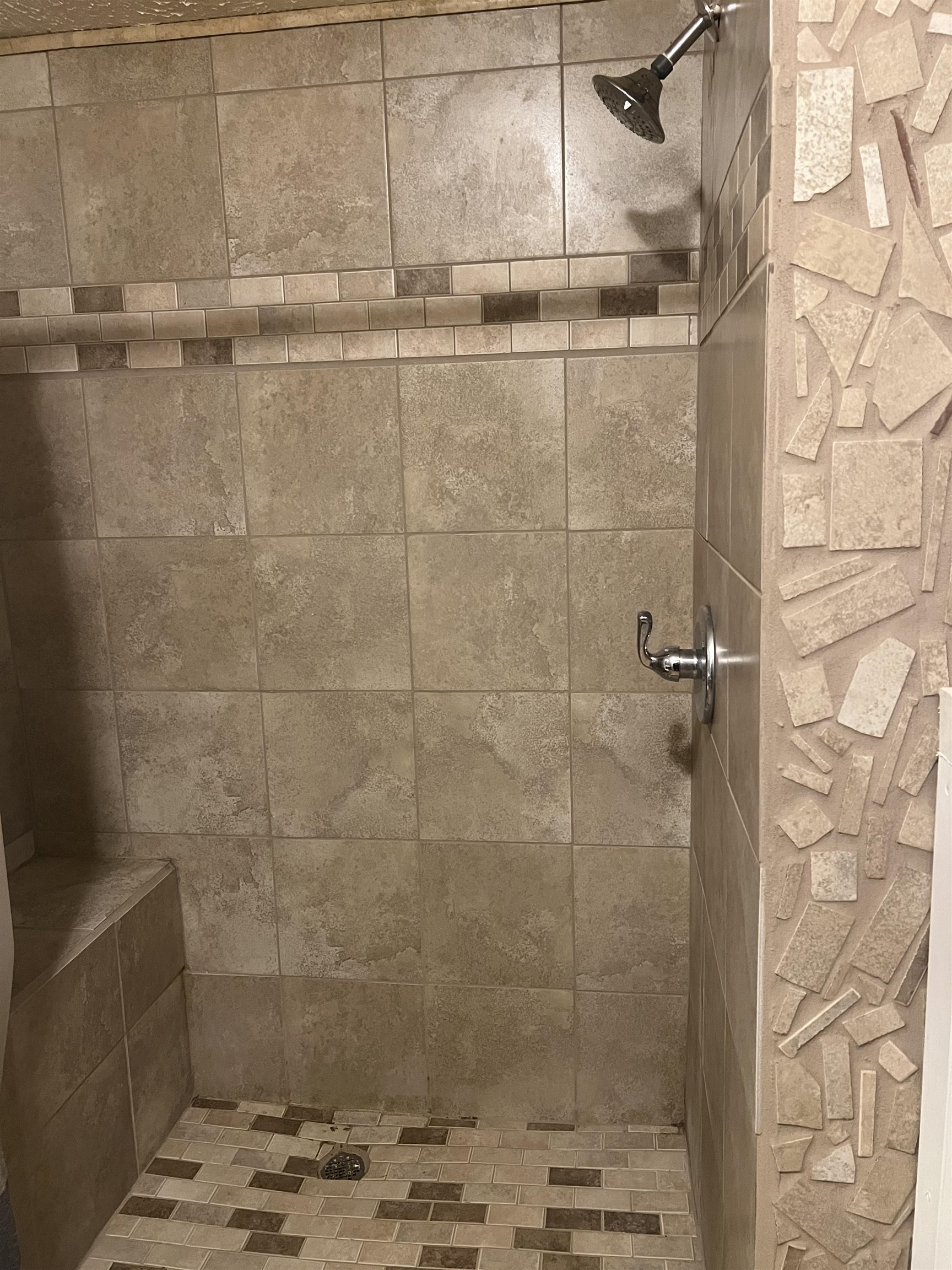 14018 Bishop Road Chesaning, MI 48616 - Photo 22 of 32 50165328-dea52f0e-088f-471d-aced-2d78c35de5cc.JPG