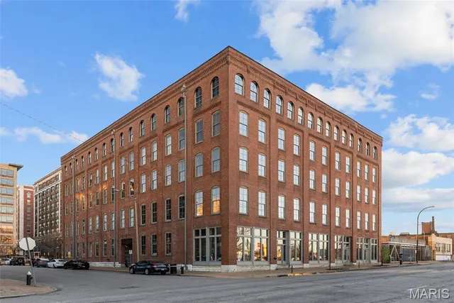 $175,000 | 721 North 17th Street, Unit 405, St. Louis, MO 63103