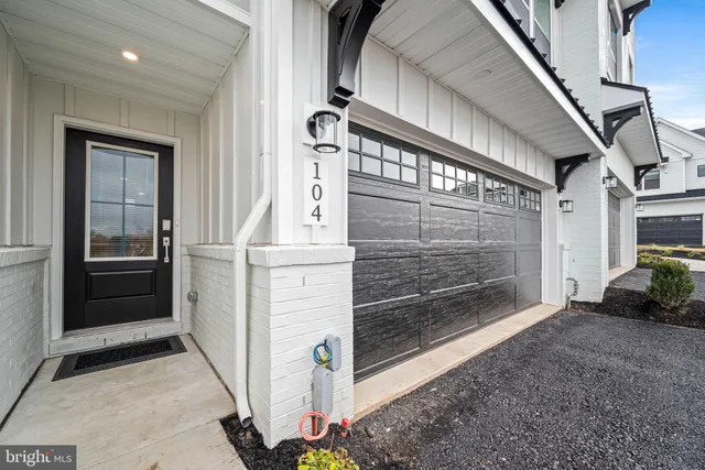 a view of a entryway door of the house