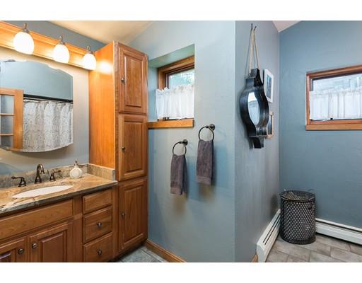 39 Ridge Avenue Pembroke, MA 02359 - Photo 13 of 30 Gallery Image 13