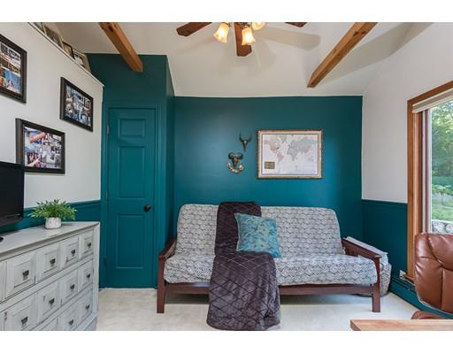 39 Ridge Avenue Pembroke, MA 02359 - Photo 14 of 30 Gallery Image 14